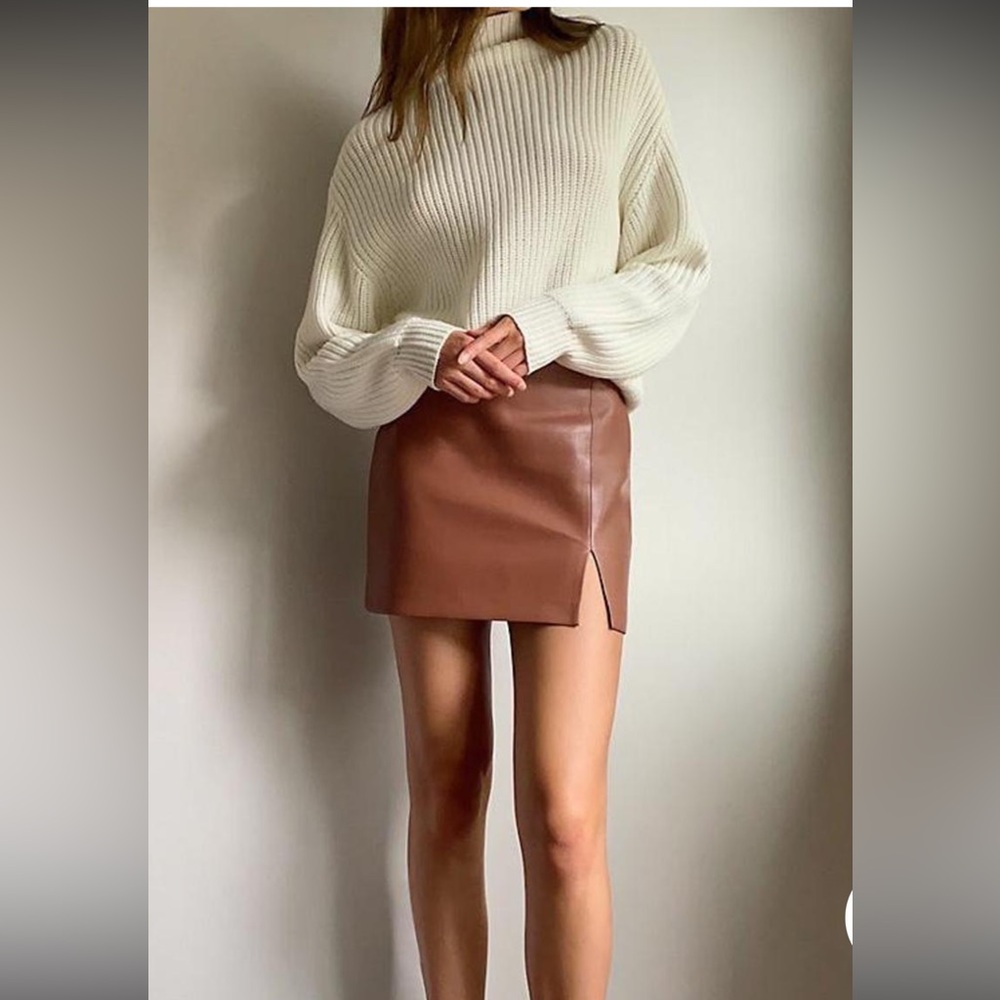 Wilfred Vegan Leather Skirt
